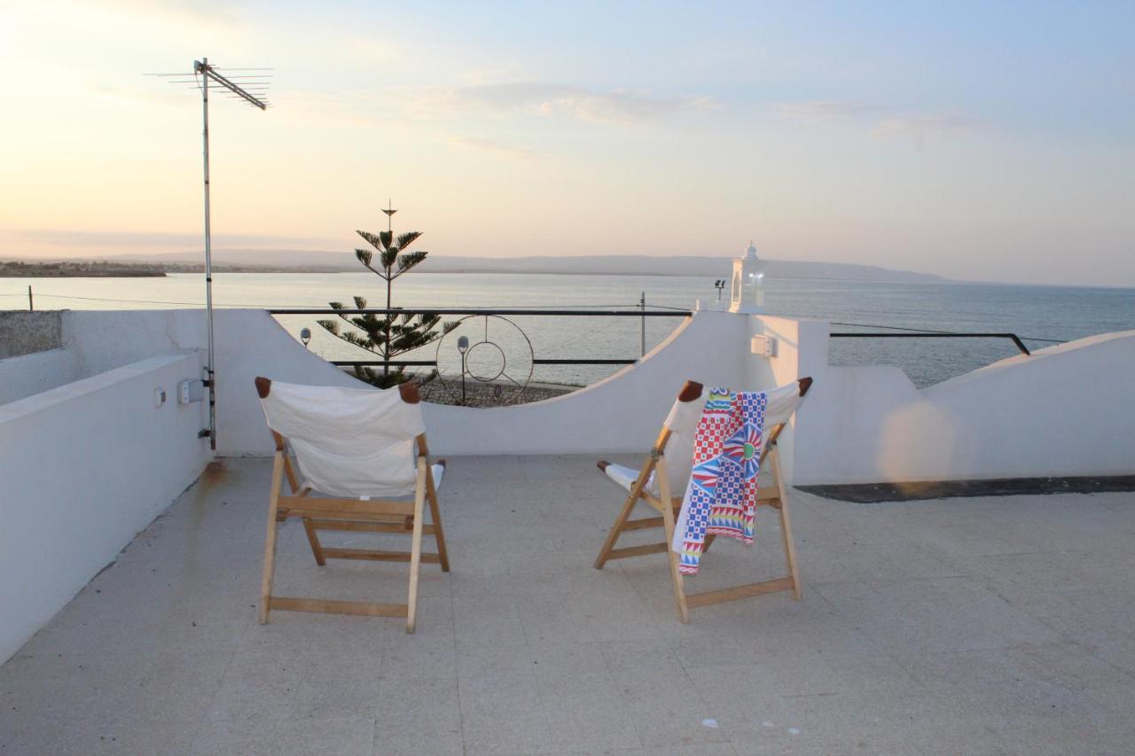 Seahorse In Marzamemi, Una Terrazza Sul Mare Apartment Exterior photo